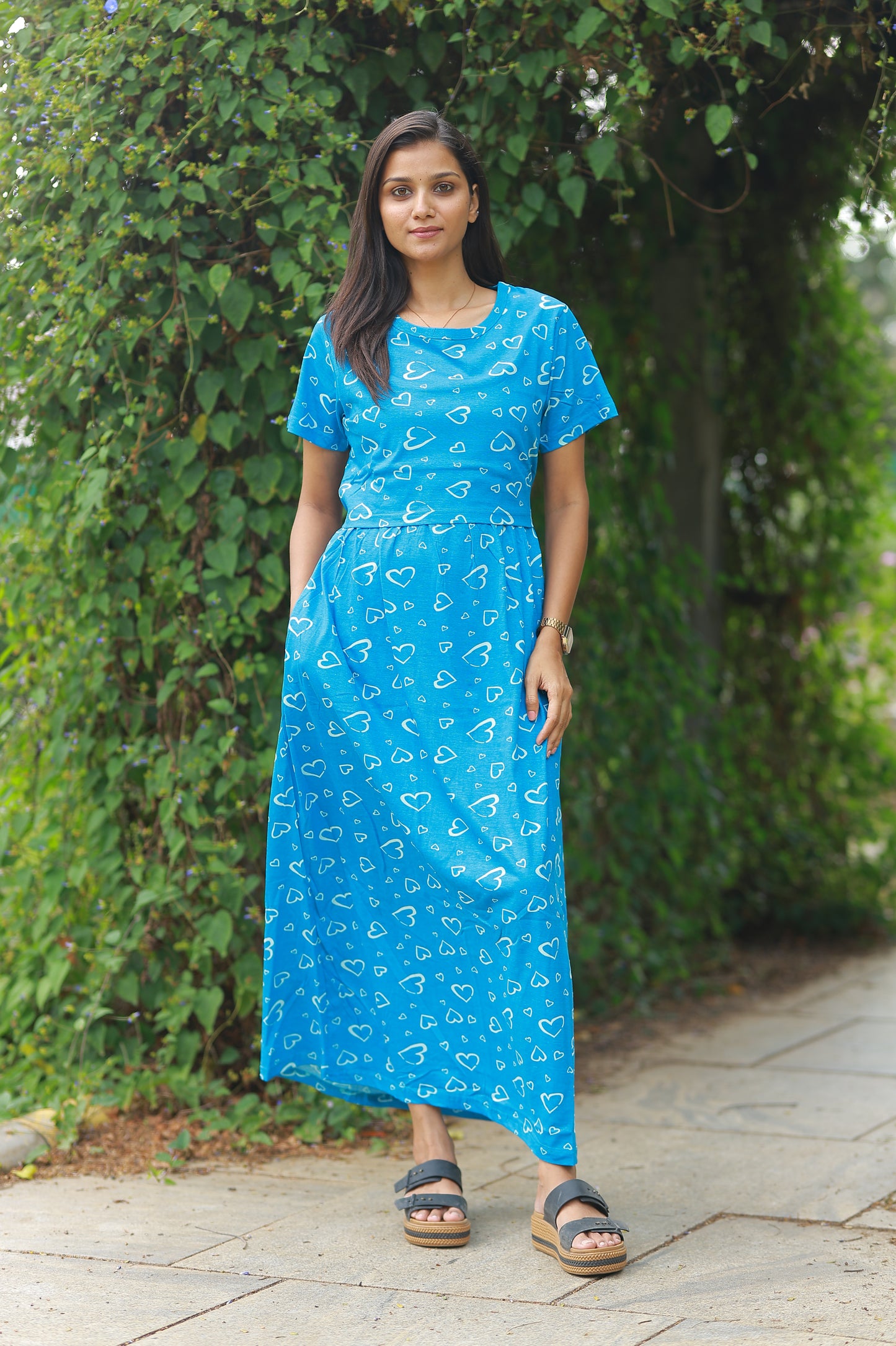 LOTUS 1 - ZIPLESS FEEDING MATERNITY WEAR FULL LENGTH